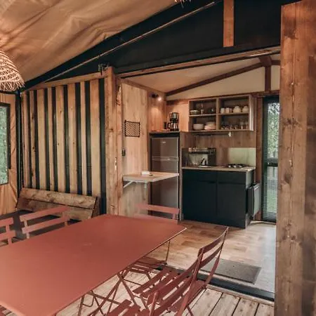 Le Calatrin - Onlycamp Campsite *